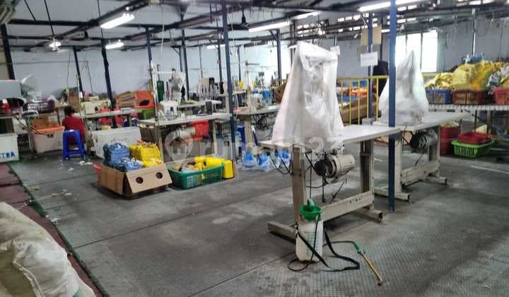 Warehouse for Sale Ready to Use in Marunda Center