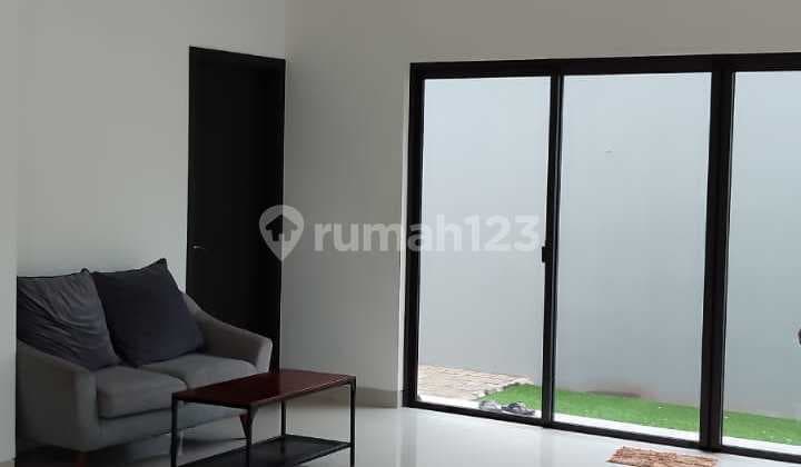 For Rent 2-Story House In Wisteria Cakung Housing Complex