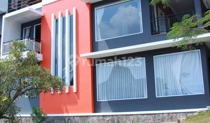 Villa+tanah+cafe Rancabali Ciwidey, asri, sejuk, indah, strategis, pinggir jalan raya besar Patenggang