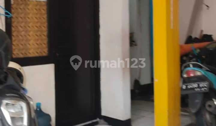 For Sale: Boarding House, Rental Rooms, Rentals in Cikutra near Widiyatama Campus, Bandung City.