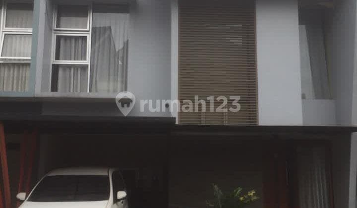Rumah Minimalis di Cigadung Tubagus Ismail Bandung
