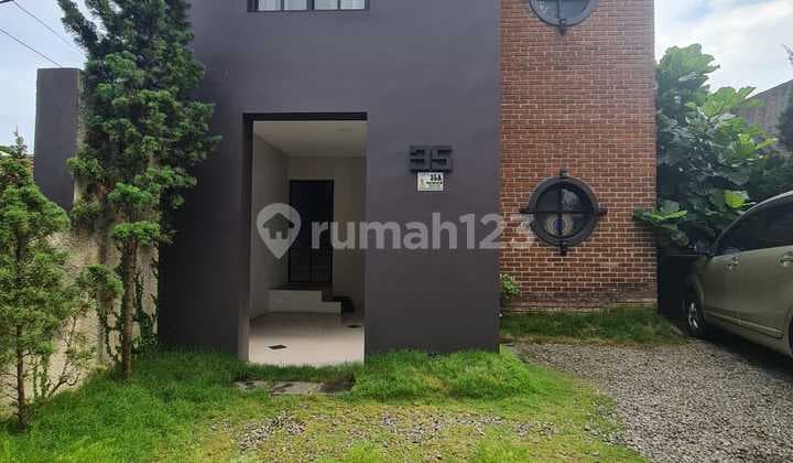 Rumah Minimalis Modern di Dago Pakar Bandung