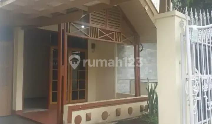 Jual Cepat Rumah Siap Huni Strategis di Turangga dekat Bauh batu Kota Bandung