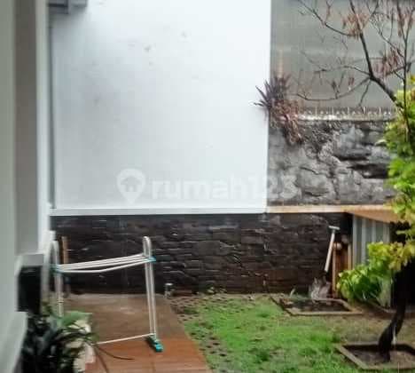 Rumah Pusat Kota Siap Huni di Talaga Bodas,burangrang,jl.pelajar Pejuang Bandung