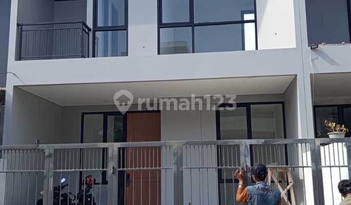 Rumah Baru Minimalis Siap Huni Setrasari Surya Sumantri Kec Sukajadi Bandung