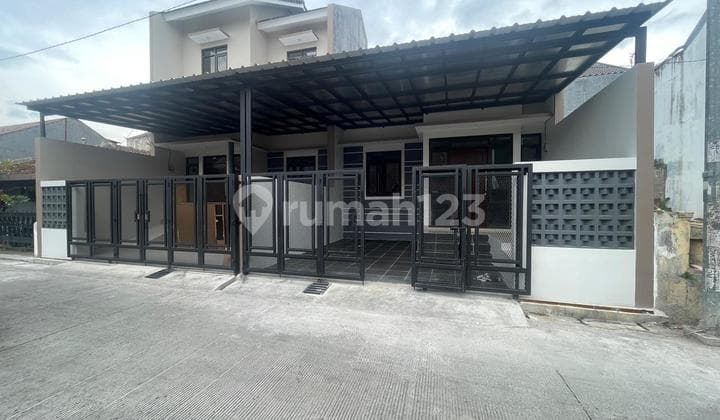 Rumah Baru Minimalis Bonus Kanopi Dui Margahayu Buah Batu Bandung
