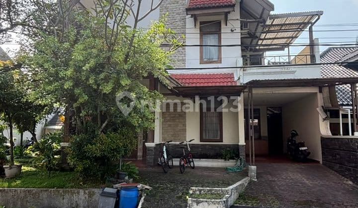 Rumah Jarang Ada Murah di Tubagus Ismail Dago Kota Bandung
