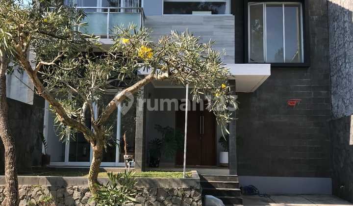 Rumah Asri Siap Huni Minimalis Ciwaruga Geger Kalong Bandung