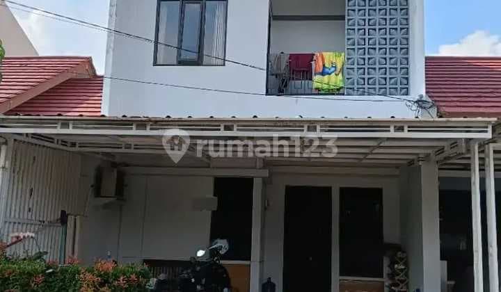 Minimalist 2-Story House in Antapani City Near Arcamanik Bandung
