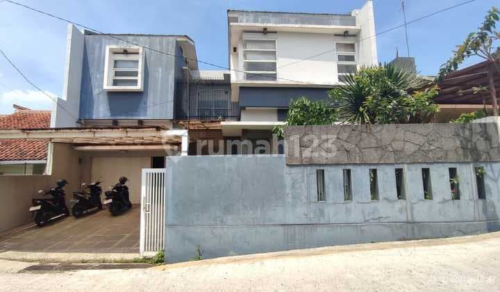 Wow Dijual Rumah Mewah 2 Lantai Bebas Banjir Dekat Pemkot Cimahi