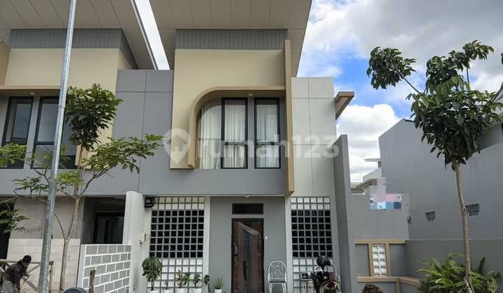 Rumah 2 Lantai Siap Huni di Podomoro Park