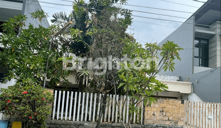 RUMAH HITUNG TANAH MANYAR KARTIKA SURABAYA TIMUR ROW JALAN 3.5 MBL RUMAH HITUNG TANAH MANYAR KARTIKA SURABAYA TIMUR ROW JALAN 3.5 MBL