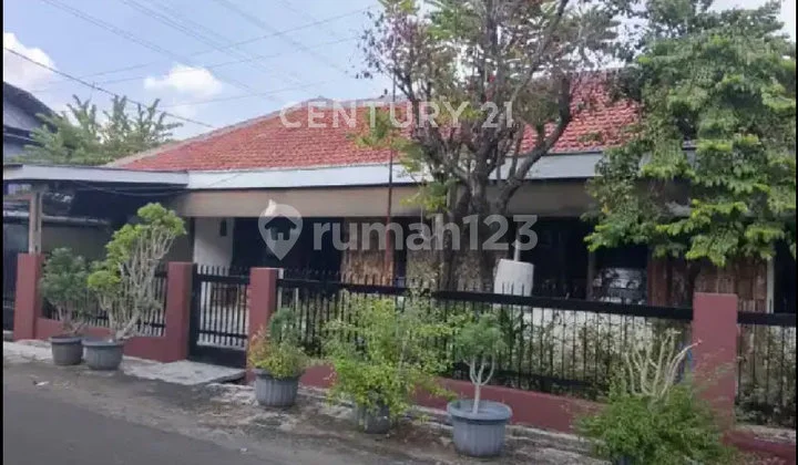 Rawamangun House Suitable for Kitchen MbG, Office, and Residence