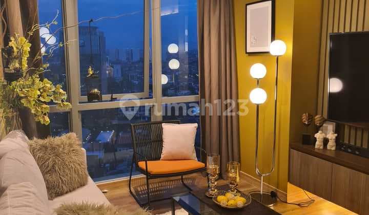Siap Huni Apartemen Holland Village Suite Tower Holland One 3 Br Full Furnished