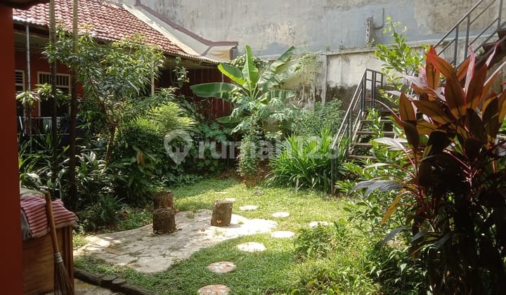 Rumah Lama Hitung Tanah di Gaharu, Cipete Dekat Mrt