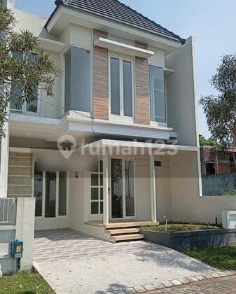 Rumah Tingkat 2 Lantai Hanya 10 Menit Ke Kampus Soekarno Hatta Malang