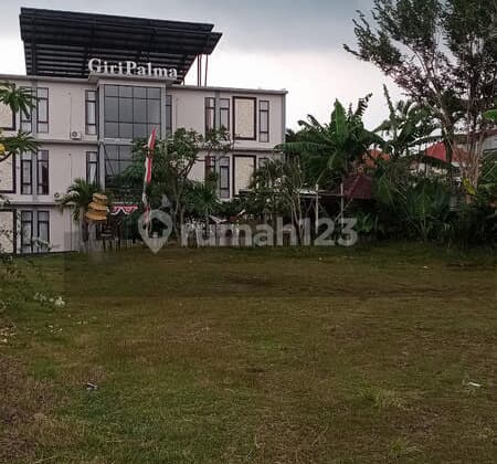Kavling Lokasi Mewah Depan Hotel Giripalma