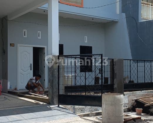 Rumah bagus baru 2 lantai SHM siap huni harga nego sampai deal