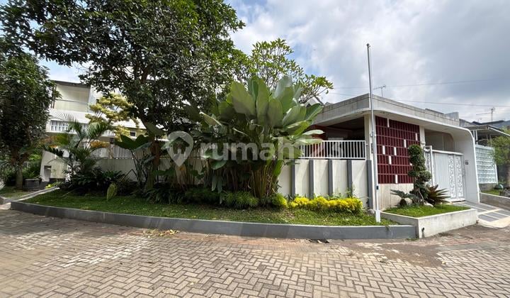 Rumah Hook Dekat Banyak Kampus Harga Murah