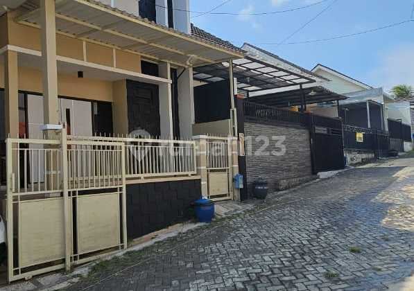 Rumah 2 Lantai Punya Banyak Kamar Dkt Kampus Ub, Investasi Cerdas
