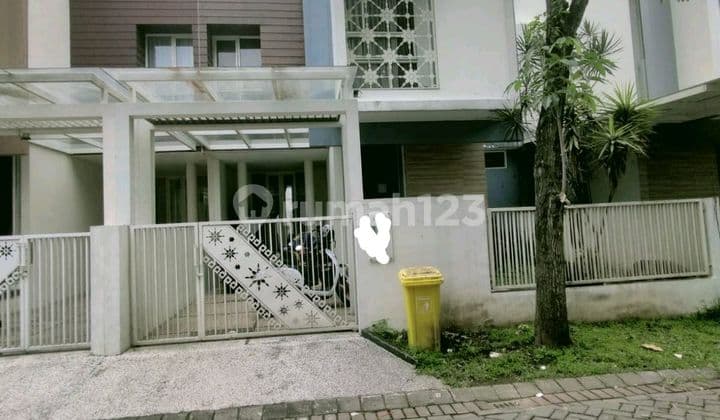 Rumah Minimalis Modern Bagus Shm Di Perumahan Elite Pj