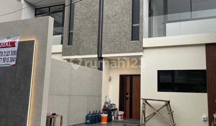 Rumah Tinggal Bangunan Baru Sayap Buah Batu 2 Lantai