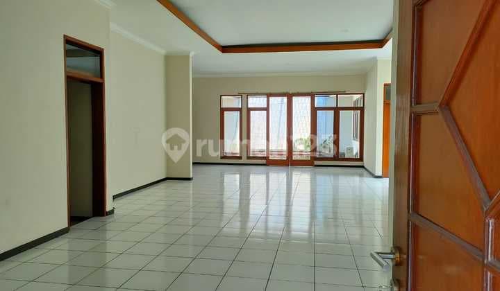 Rumah tinggal nyaman siap huni