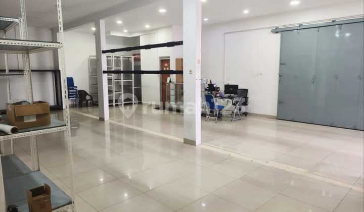 SHM, Bangunan 2 Lantai