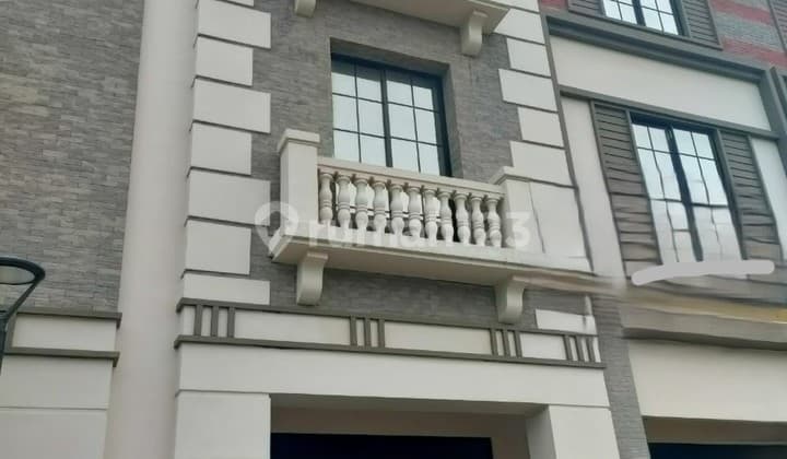 Disewakan Ruko Osaka Pik2, Luas 4.5 X15, 3 Lantai Pantai Indah Kapuk Jakarta Utara