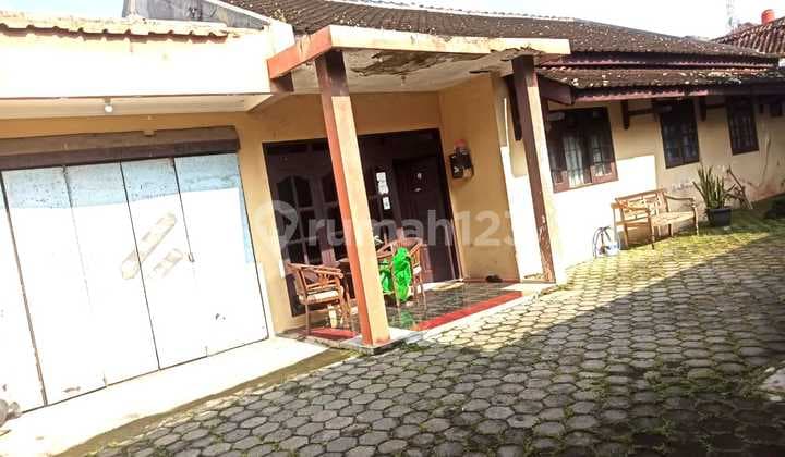 Rumah Strategis Siap Pakai di Manahan Solo