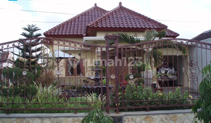 Nice Strategic Hook House & Ruko Ready to Use in Sukoharjo