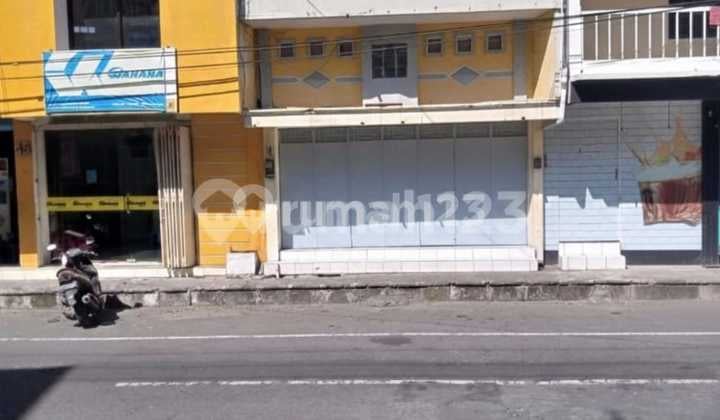 Ruko Bagus Strategis Siap Pakai di Slamet Riyadi Solo