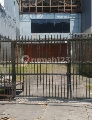 For Rent Koja Shop House, Strategic Location, 400 Square Meters, Code: 20790 Br