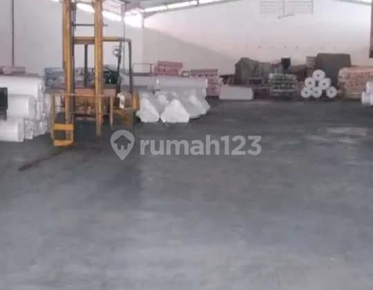 For rent: Gudang Sunter, Area 1,670 sqm, Code: 20832 Fd/Br