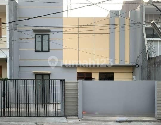 Rumah Dijual/Disewa Sunter, Bagus Dan Rapih, Luas 10x15,3 Meter, Kode :21145 Br