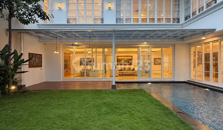 Rumah Mewah Modern Classic Kemang Dalam