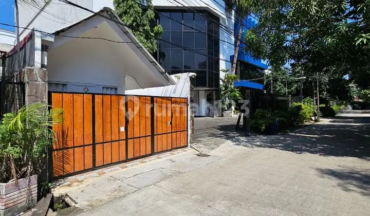 For Sale: Central City House Suitable for Business, Juanda