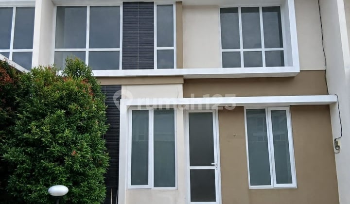 Jual Rumah Cluster Tengah Kota, Dekat Mall The Park, Dekat Sekolah Dcs, Dekat Airport