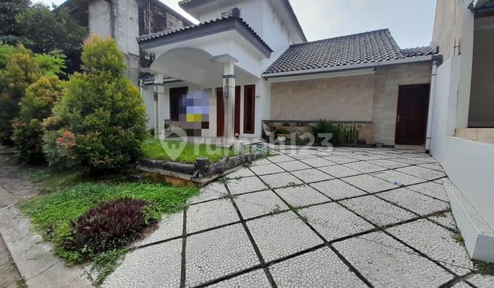 Sewa Rumah Siap Huni , Lingkungan Tenang, Asri
