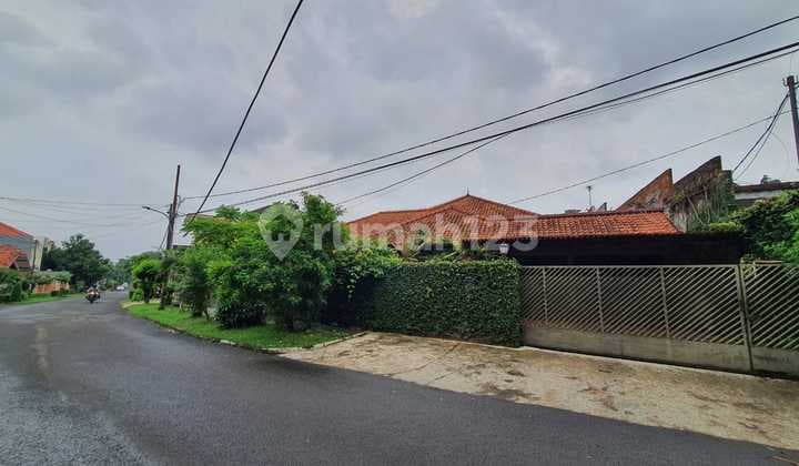 Rumah Tanah Besar di Bintaro jakarta selatan SHM