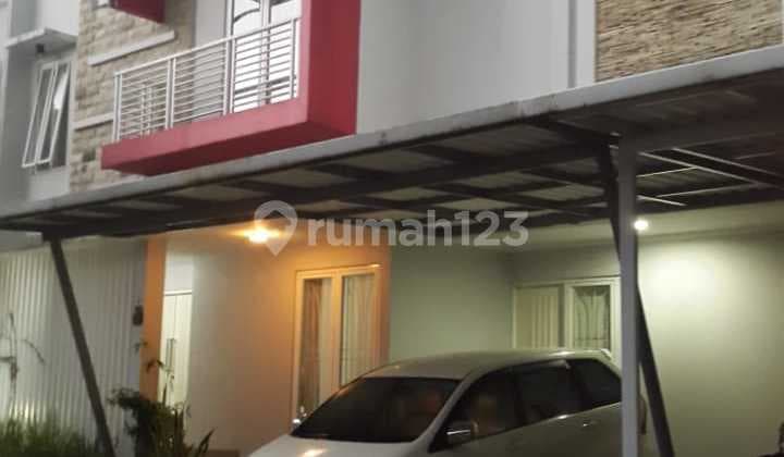 Rumah Di Area Sektor 9 Lantai 2 Shm Baru Furnished Harga Nego