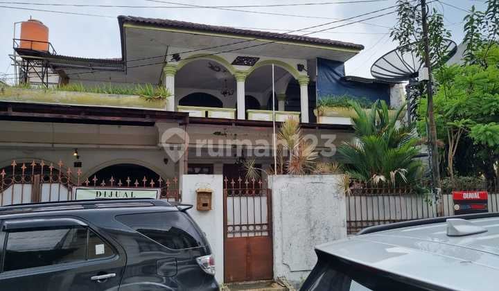 Rumah di Tebet Jakarta Selatan Tanah Besar 2 Lantai SHM Bagus Harga Murah