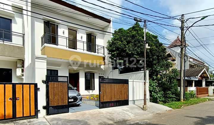 Rumah Bagus SHM di Bintaro Jakarta Selatan Dalam Komplek Siap Huni Harga Murah