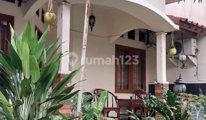 House for sale in Depok.
