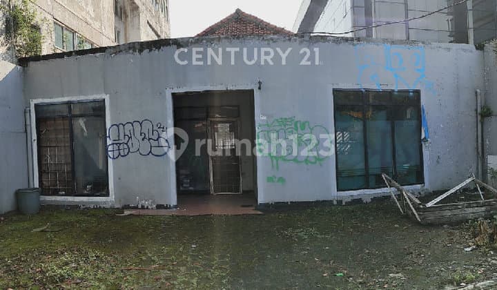 Rumah Hitung Tanah Lokasi Strategis di Menteng