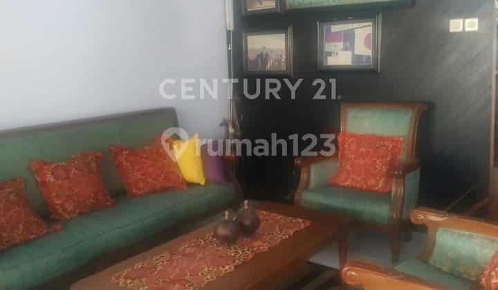 Rumah Tinggal Di Rawamangun Jakarta Timur, Lokasi Tenang, Bersih
