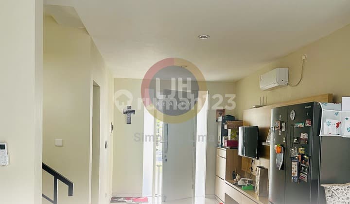 Rumah Nyaman Full Furnished di Yellow Leaf,Citragrand