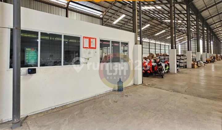 Disewakan Gudang Luas dan Strategis Boja, Semarang