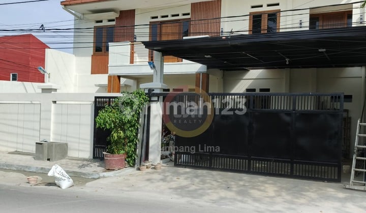 Rumah Mewah Murah di Banyumanik Semarang