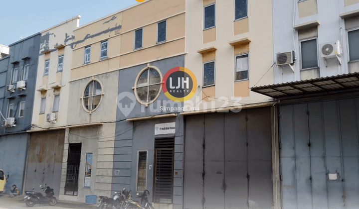 Disewakan Gudang + Office di Kawasan Sentra Industri Terpadu Pik